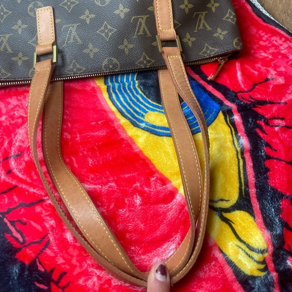Authentic LOUIS VUITTOn cabas pm - Picture 6 of 16